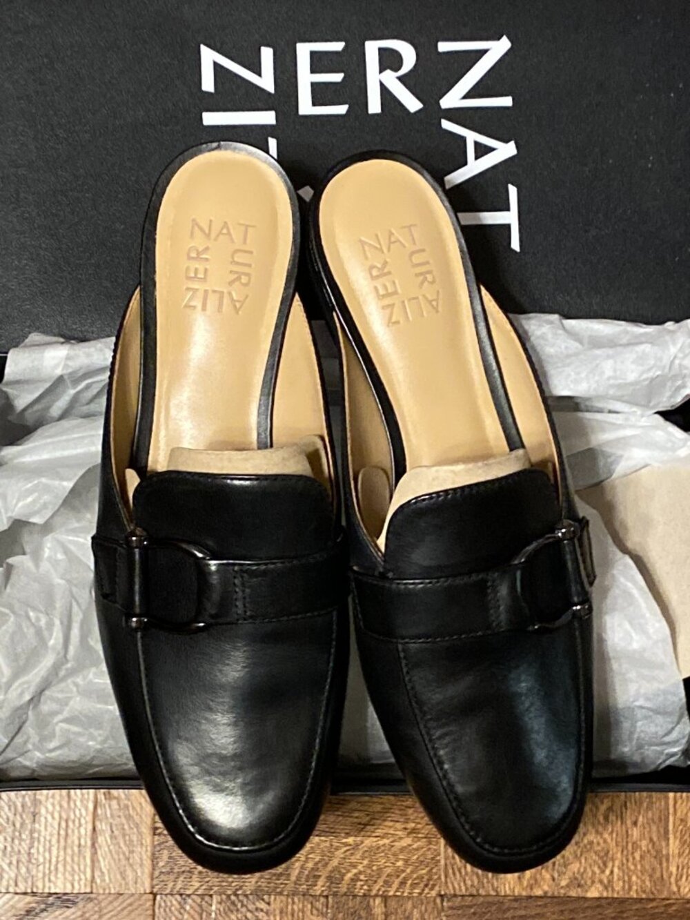NWT Naturalizer Etta Black Leather Mule Loafers Size8.5